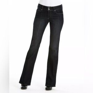 EUC Paige Hidden Hills High Rise Bootcut Jeans 30